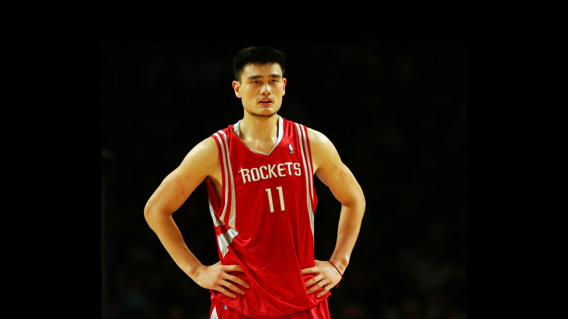 JackeyLove跨界引爆NBA，独行侠球迷致敬十五赛季高光传奇